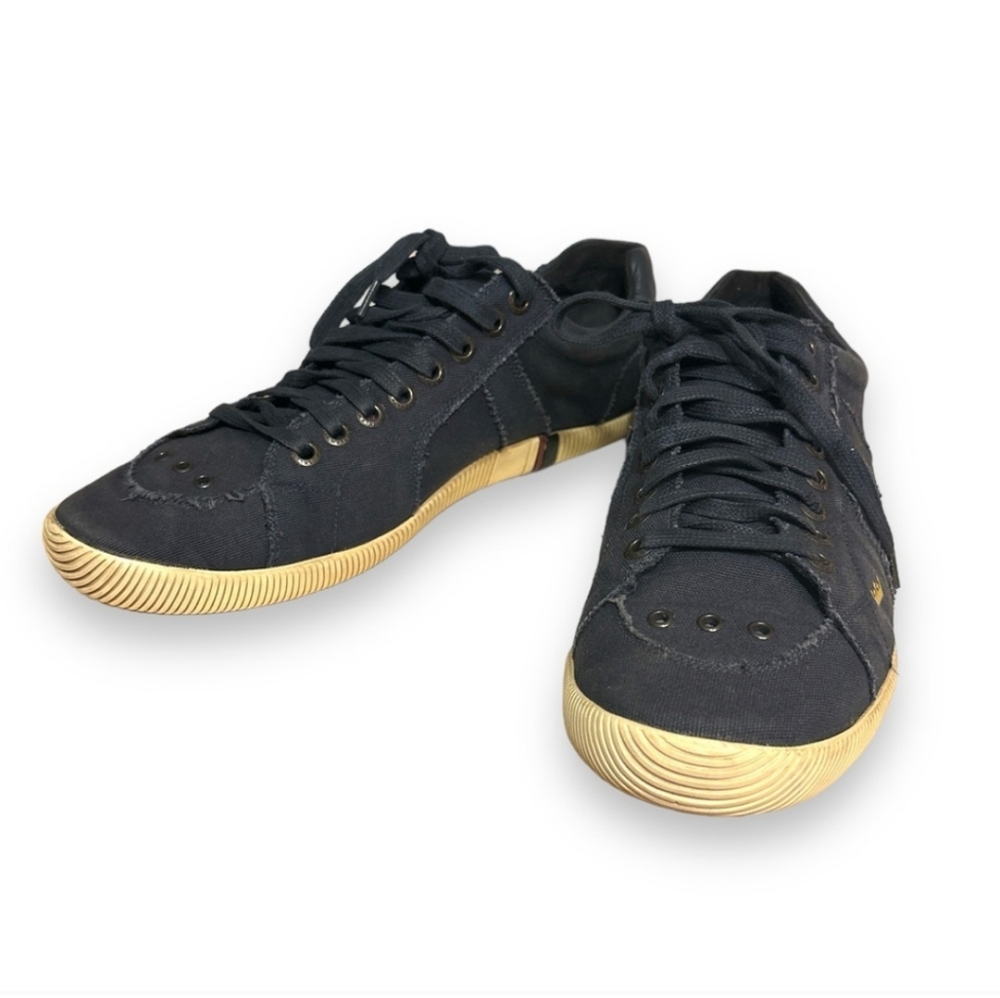 OSKLEN Men Monochrome Canvas Riva Sneakers